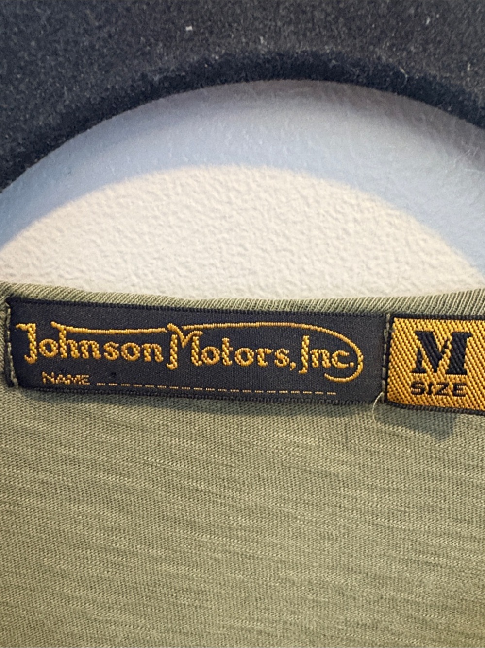 Vintage Lucky Brand Johnson Motors Olive '13 Rebels' Graphic Tee - Women's M - Picture 2 of 6